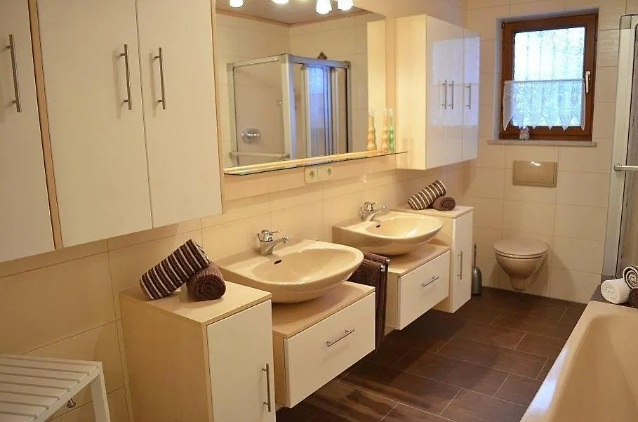 Apartment Fewo-Kramheller-Gotteszell